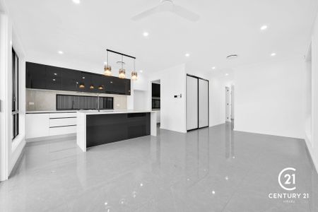 Newly Built Family Home for Lease in Werrington - Photo 3