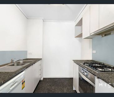Beautiful Southbank Living - Photo 5