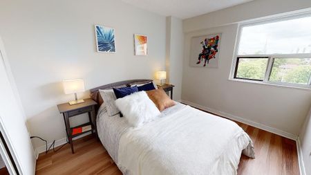 57 Bayswater Avenue, Hintonburg - Mechanicsville, Ottawa, ON - Photo 2