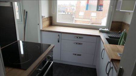 Location Appartement 2 pièces 46m² - Photo 4