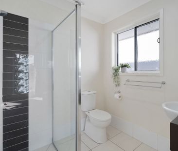 Stunning Four Bedroom +Media Family Abode Located In Yarrabilba - Photo 4