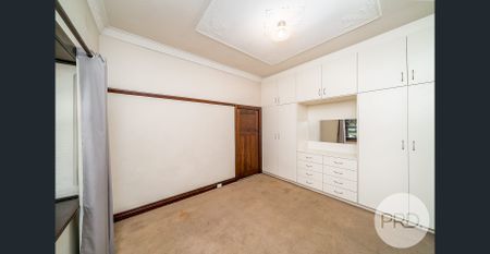5 Docker Street , Wagga Wagga - Photo 2
