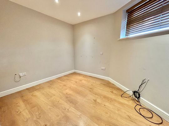 Camphill Road, Nuneaton, CV10 - Photo 1