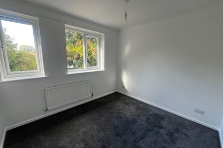 Charterhouse Drive, FROME - Photo 3