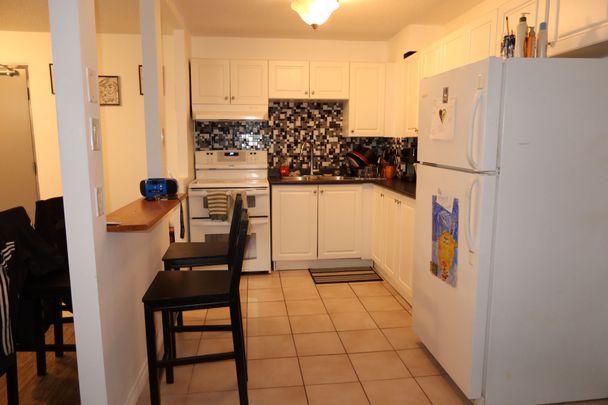 For Lease - 242 Oakdale Avenue Unit# 201, St. Catharines, Ontario - Photo 1