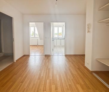 Apartment - Photo 2