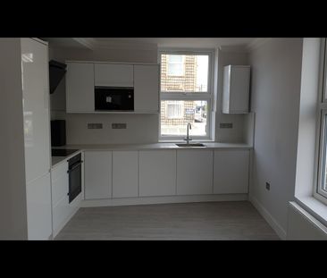 1 Bed Flat, Cairns Road, SW11 - Photo 4