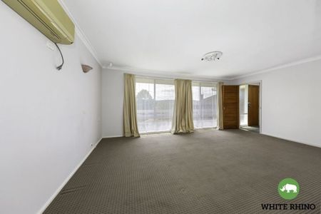 8 Breden Place, Queanbeyan - Photo 5