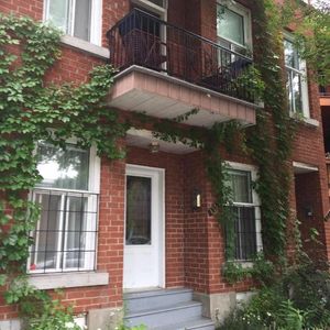 5 1/2 - Montréal (Le Plateau Mont-Royal) - $2 450 /mois - Photo 2