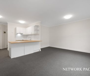 Experience the Best of Windsor - Modern 2 Bed, 2 Bath Apartment Nea... - Photo 3