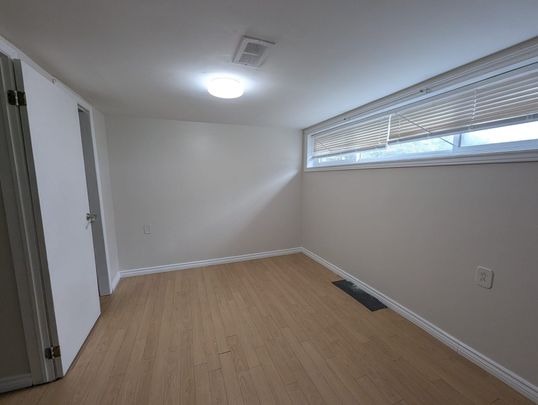 For Lease - 1562 Warden Avenue, Toronto, Ontario - Photo 1