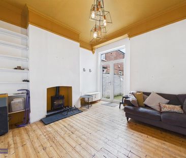 5 bedroom terraced house to rent - Photo 2