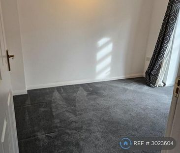 4 bedroom terraced house to rent - Photo 6