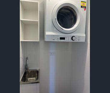 BEAUTIFUL APARTMENT! - Photo 2