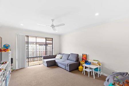 Beautifully presented home in Mango Hill! - Photo 2