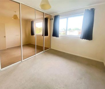 2 bedroom maisonette to rent - Photo 5