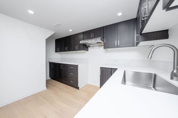 For Lease - 38 Hiley Avenue, Ajax, Ontario - Photo 1