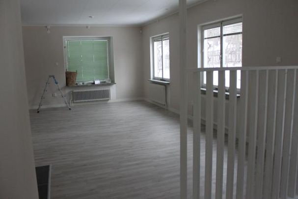 VILLA PÅ LIDINGÖ UTHYRES - Foto 1