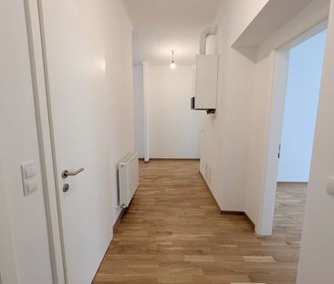 UNBEFRISTETER ERSTBEZUG: 2-Zimmer Altbau-Wohnung im Erdgeschoß in 1... - Photo 4