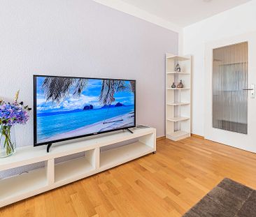 City-Residence: Schön möblierte 2-Zimmer-Wohnung mit Balkon - Foto 1