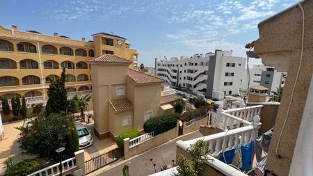 Ref.7218 Duplex with 2 bedrooms in Villamartin - Photo 5