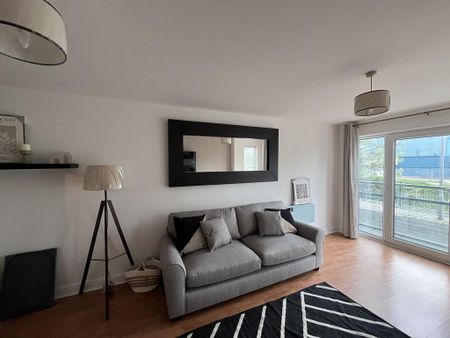 2 bedroom flat to rent - Photo 3