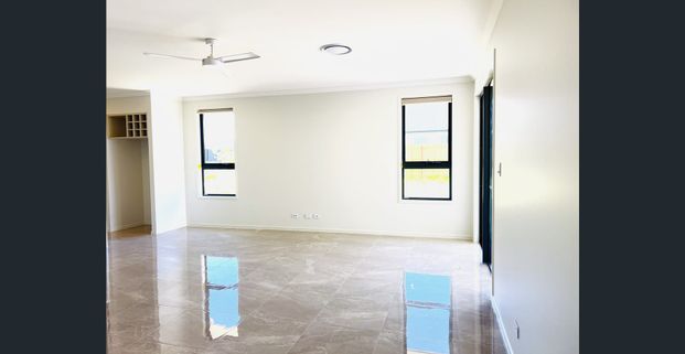 Brand-New Luxury Home | Ducted A/C | Separate Media | Premium Appliances - Photo 1