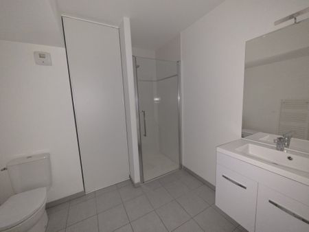 Location Appartement 1 pièce 36m² REIMS 51100 - Photo 5