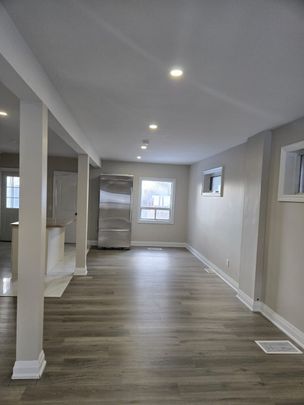 For Lease - 59 Bartonville Avenue, Toronto, Ontario - Photo 1