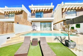 Villa Villamartin Paradise | Long term winter rental in Orihuela Costa