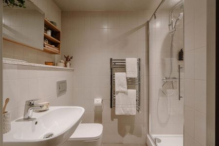 Studio to rent - Photo 5