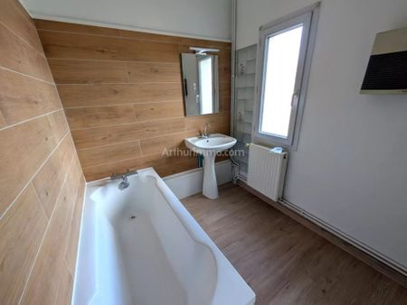 Location Appartement 3 pièces 76 m2 à Coutras - Photo 5