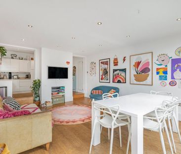 3 bedroom maisonette to rent - Photo 3