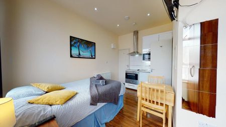 Studio to rent - Photo 3