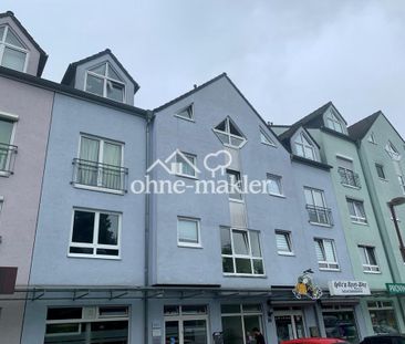 Dachgeschosswohnung in Duisburg (Rheinhausen) - Foto 1
