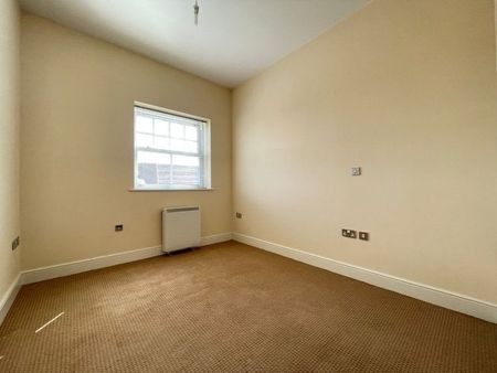 Alder Meadow, Warwick, CV34 - Photo 4