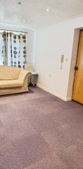 Hunters Ride, Martlesham - Photo 1