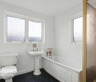 3 bedroom terraced house to rent - Photo 4