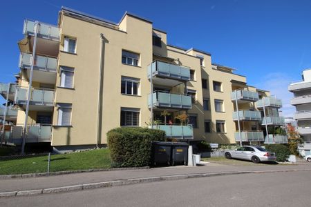 Moderne Wohnung an zentraler Lage - Photo 2