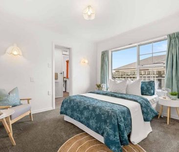 Charming 2BR Home in Masterton - Photo 2