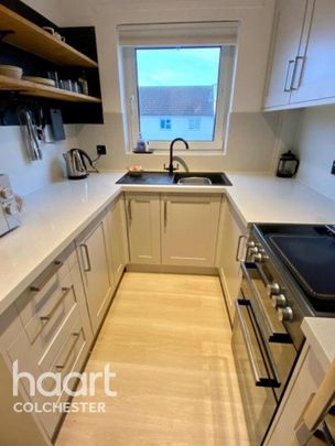 2 bedroom maisonette to rent - Photo 1