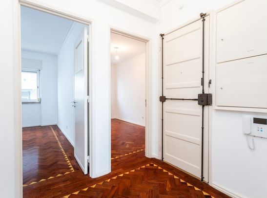 Lisboa, Lisbon 1495-109 - Photo 1