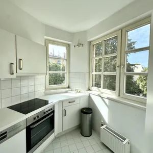 NEU!WG-Geeignet! 3-Zimmerwohnung in wundervollem Altbau zu vermieten! - Foto 1