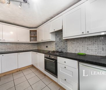 6 bedroom house to rent Elm Park Close, Houghton Regis, Dunstable, LU5 - Photo 6