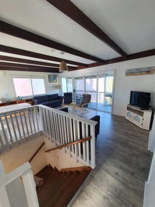 Fully Furnished Coastal Retreat - Photo 1