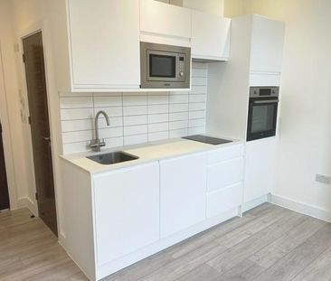 Studio to rent - Photo 5