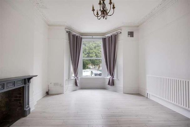 South Park Hill Road, South Croydon, CR2 - Photo 1