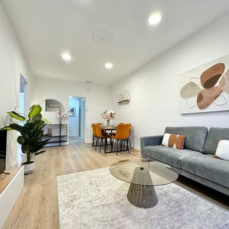 Plaza de Doña Trinidad, Málaga, Andalusia 29007 - Photo 1