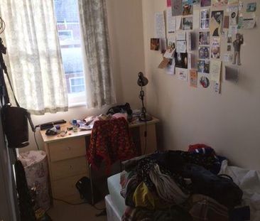 6 bedroom terraced house to rent - Photo 2