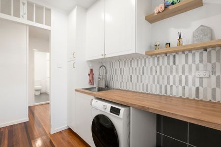 152 Singer Street, Wynnum QLD 4178 - House For Rent | Domain - Photo 5